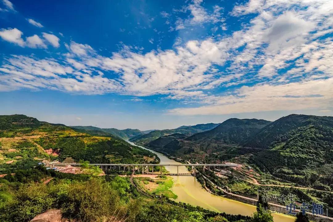 这是金堂的未来公园城市,可进入,可参与.