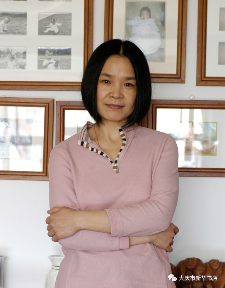 作家郑春华简介(活动最终解释权归大庆市新华书店所有)为答谢广大读者