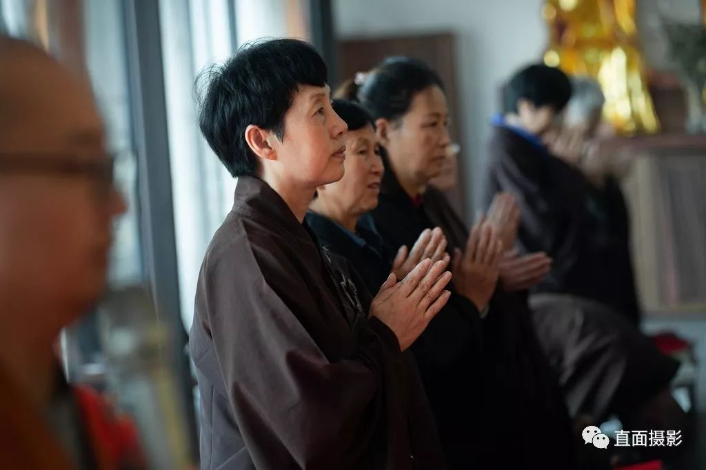 年年深秋龙三寺药师圣诞打佛七