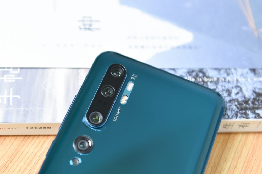 年11月5日推出旗下新机小米cc 9 pro,该机全球首发了一亿像素超清镜头