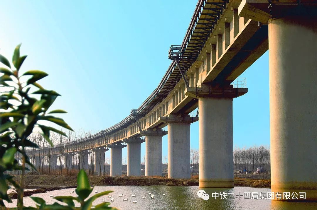 京沪高铁秦淮河特大桥.