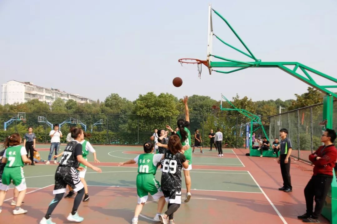 湖南农业大学篮球场图片