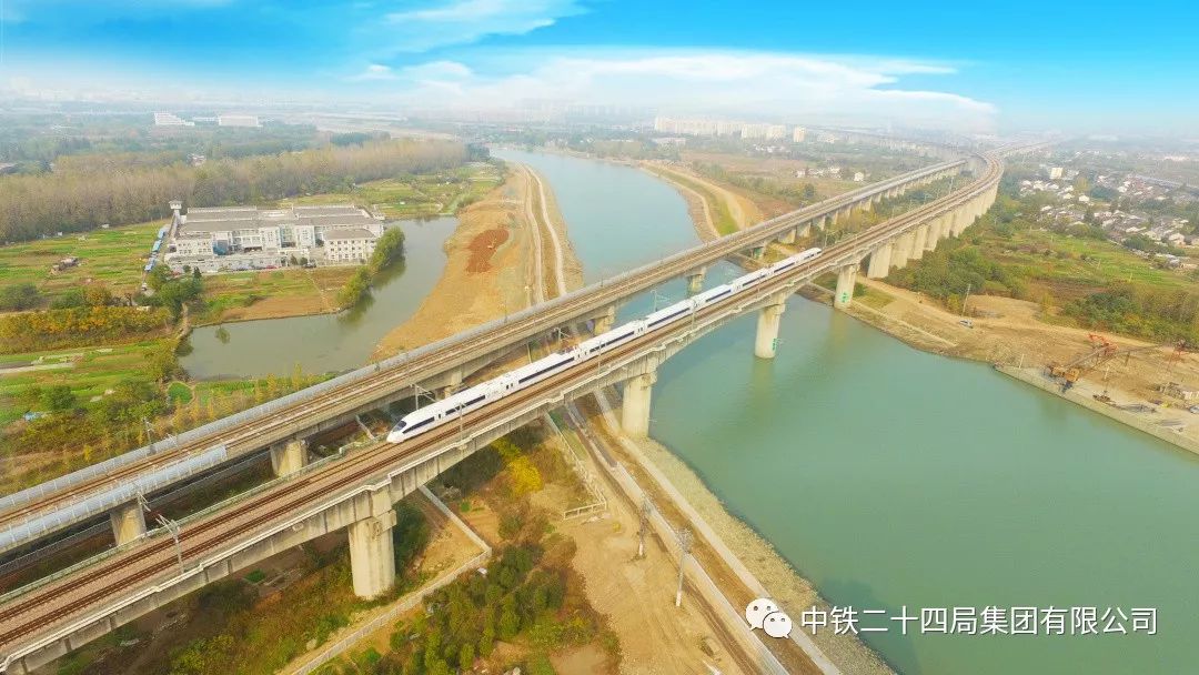 京沪高铁秦淮河特大桥.