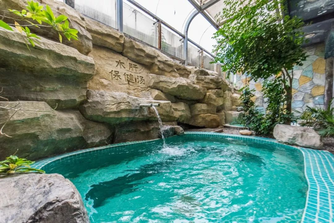 惊喜在房县99元就能泡温泉喝黄酒逛古街再忙也要来