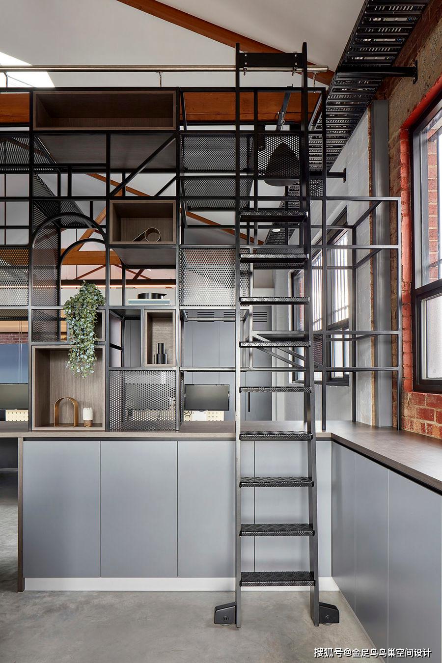 办公室隔断装修创意无限,通透感碾压豪宅的隔断设计,空间放大一倍