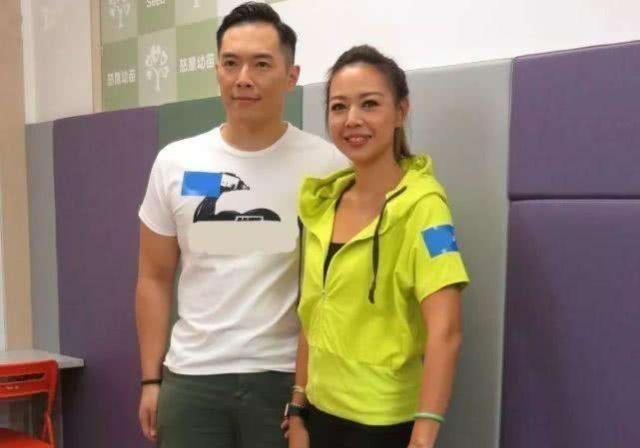 tvb过气女星钟丽淇与胡杏儿前任奉子成婚女儿被诊断活不过2岁