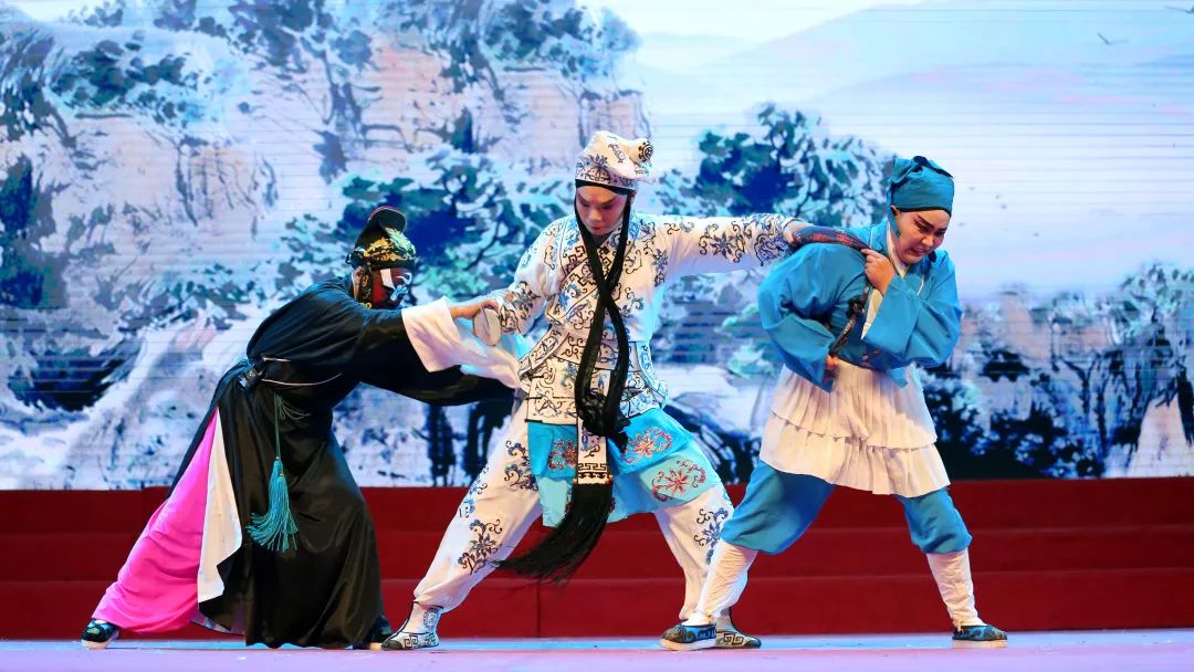 商丘四平调展演掀高潮