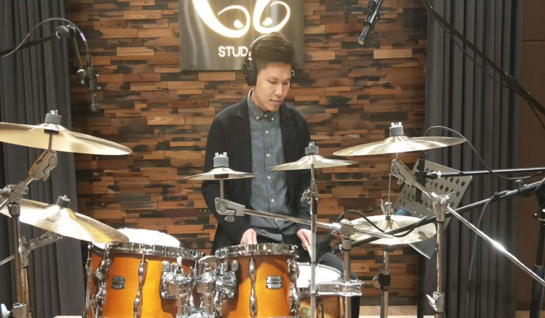 嘉宾简介:李浩辉2008年就读北京迷笛音乐学院师从宋亮,赵年;2010年