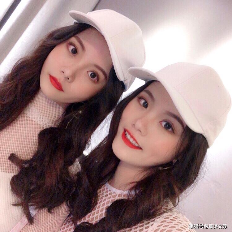 这些双胞胎姐妹怎么这么漂亮