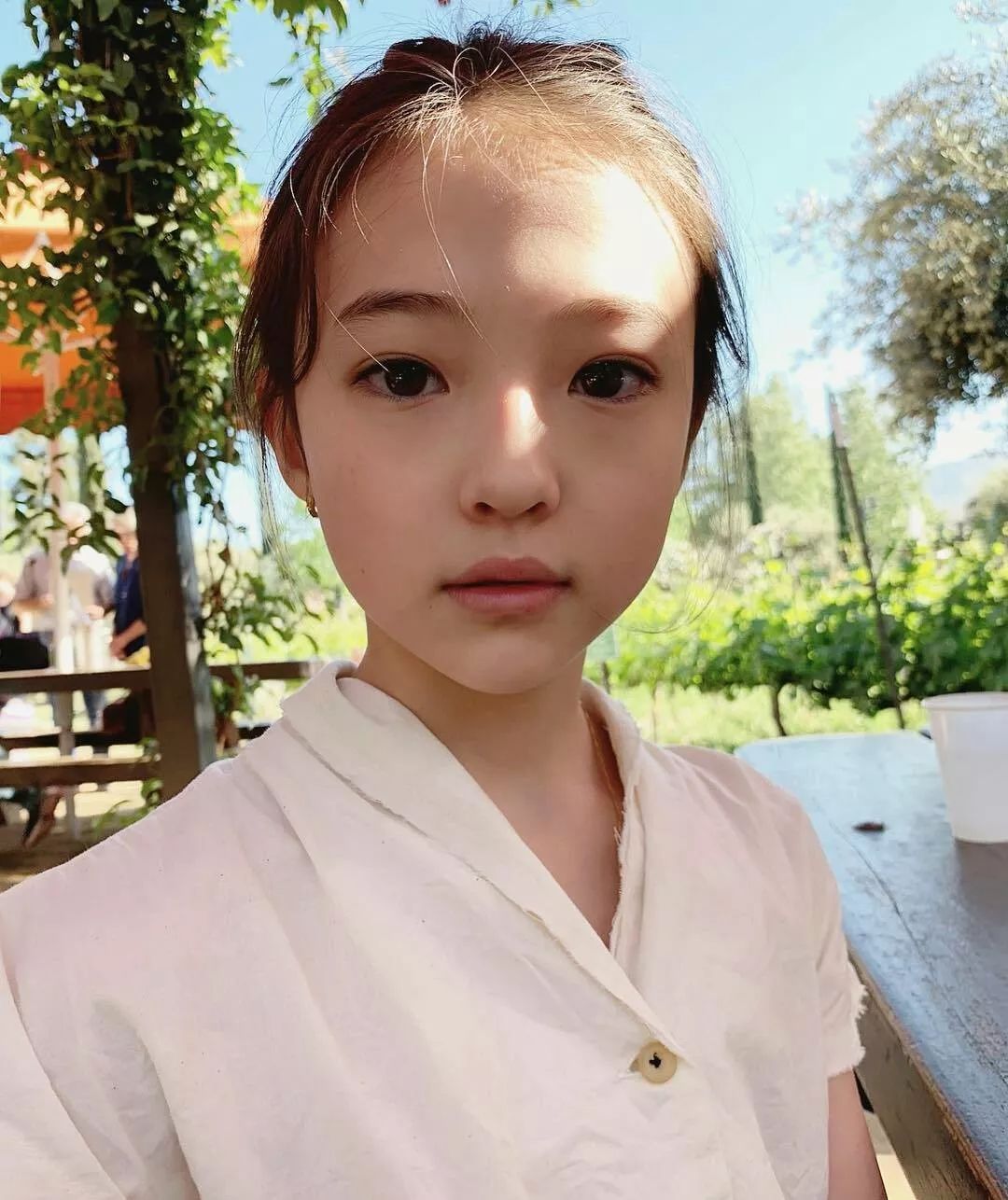 jennie親妹妹ellagross終頂不住彩妝侵害年僅11歲竟刷酸護膚