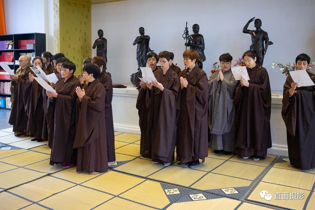 年年深秋龙三寺药师圣诞打佛七