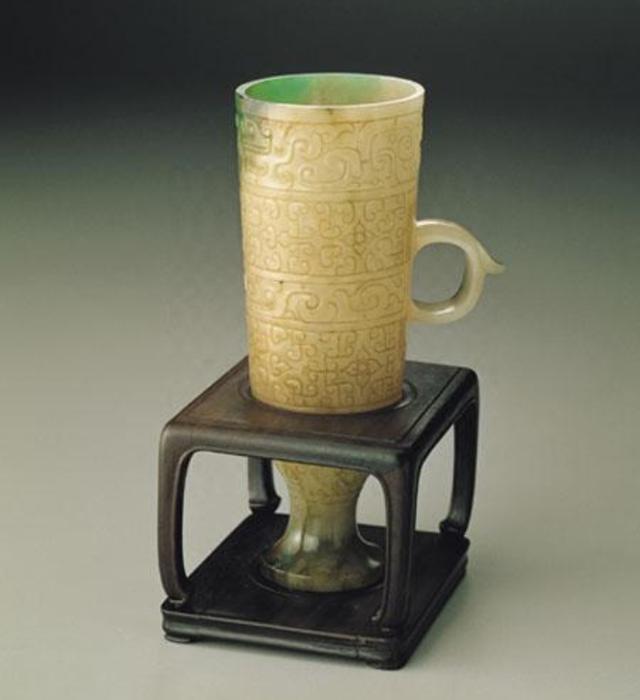 战汉最高等级盛酒玉器非王即侯