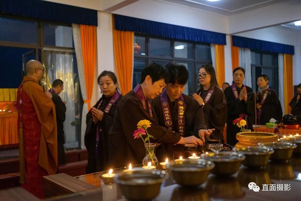 年年深秋龙三寺药师圣诞打佛七