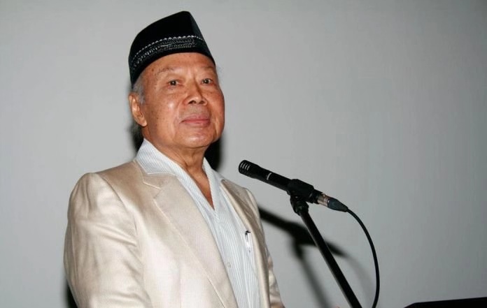 世界上最大的贪官莫过于印尼的前总统苏哈托,数额高达350亿美元