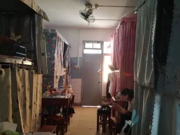 热门广东农工商职业技术学院各专业分环境宿舍大曝光