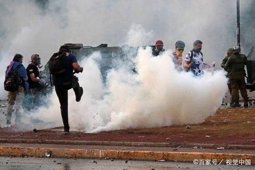 乔姆斯基智利动荡毫不意外凸显新自由主义失败