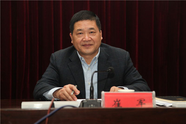 李建仓副市长通报了全市近期创城工作情况.