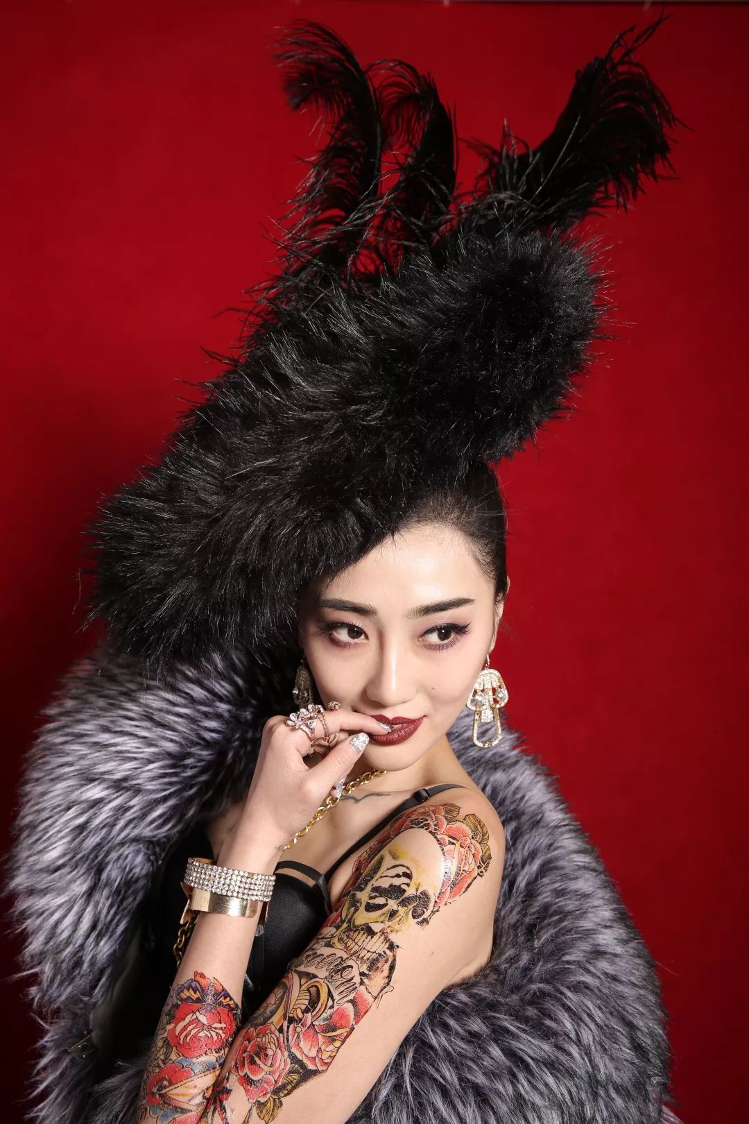 校花|在笑对生活的酸甜苦辣,做自己的摆渡人_滕嘉妮