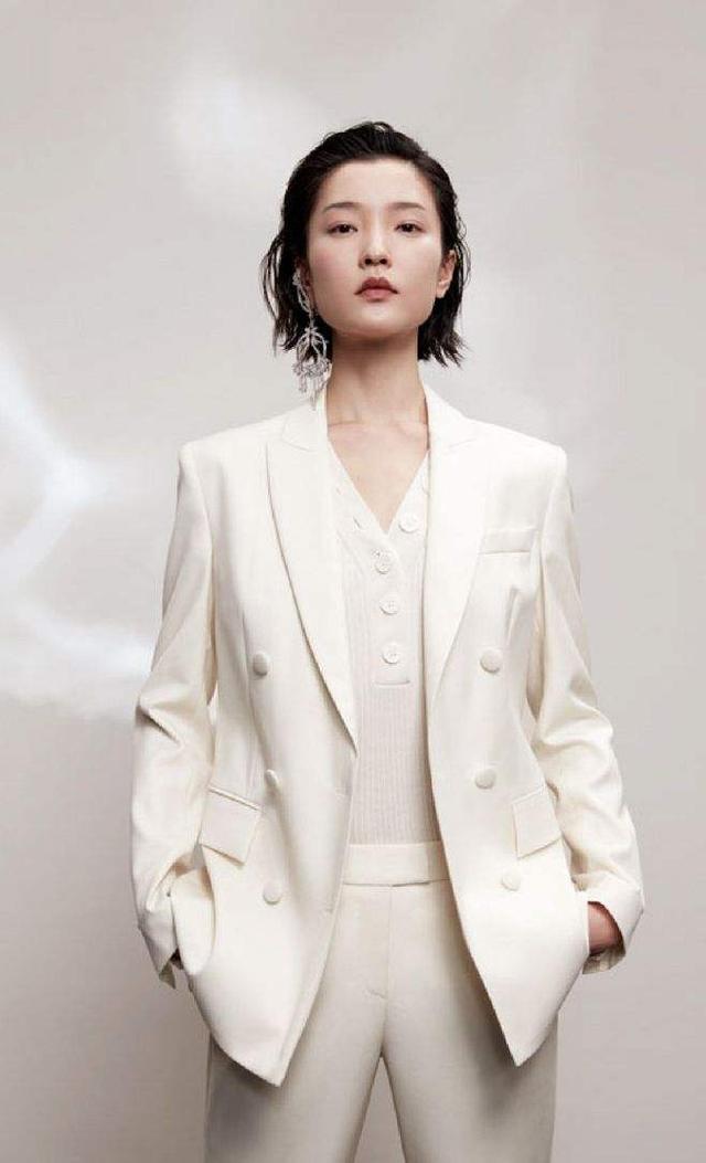 身高超过175的女明星,熊黛林完全秒杀杨颖,杜鹃气质清冷出众