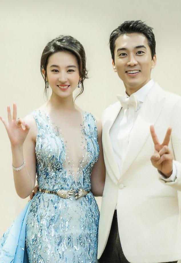 刘亦菲曝光新恋情男方身份曝光后网友一脸无奈这要怎么谈恋爱