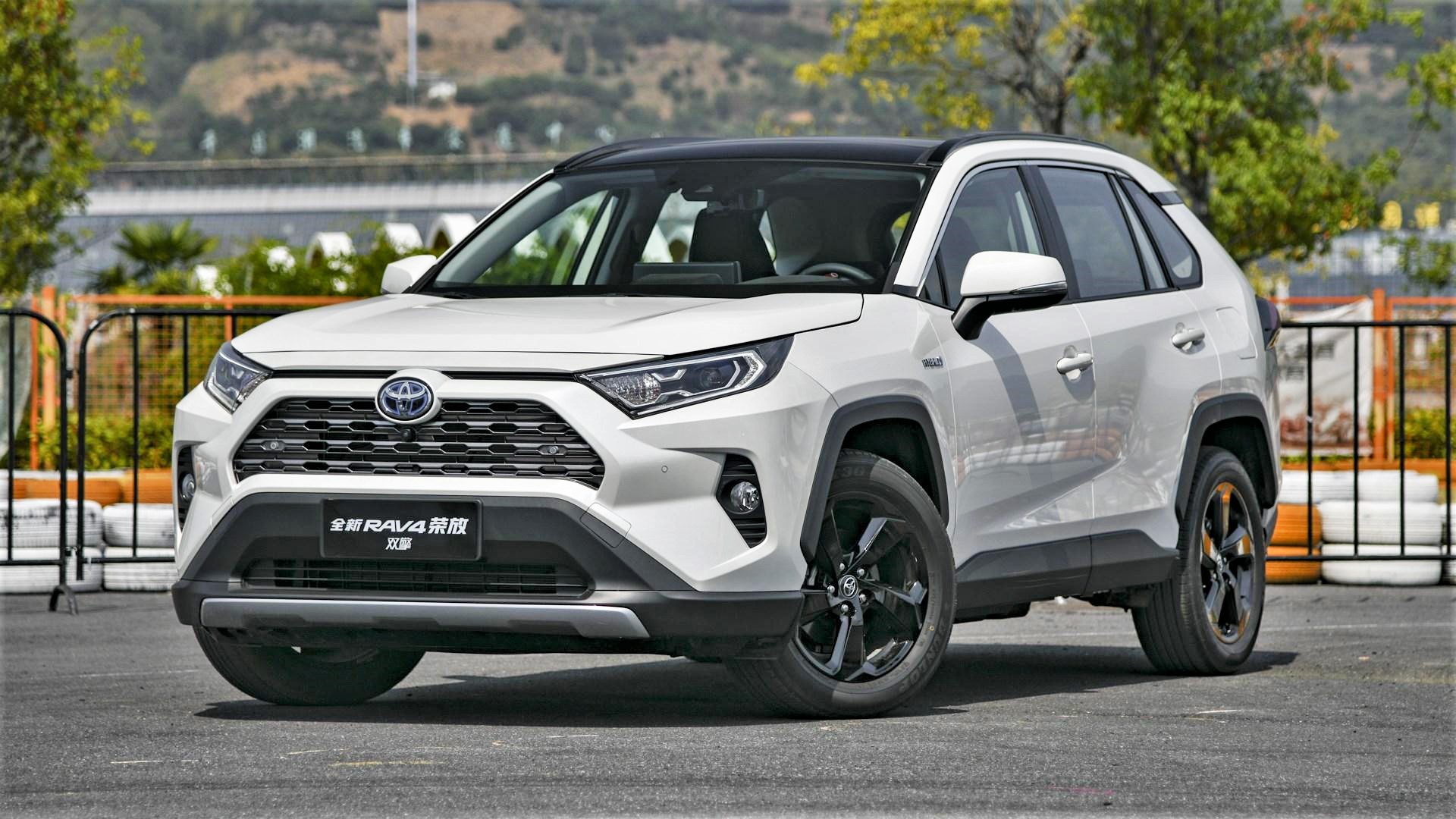 20万买日系suv为什么crv比rav4更值