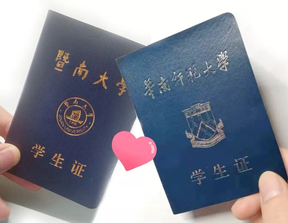 制作饿了来一块绿豆沙的香甜令人精神一振绿豆饼店所在的二楼还有超市