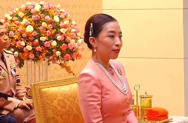 原创泰国玛哈国王绝版家庭照张张罕见值得珍藏的回忆