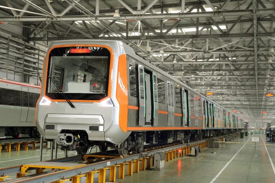 中车唐山公司新一代智能b型地铁通过无人驾驶测试