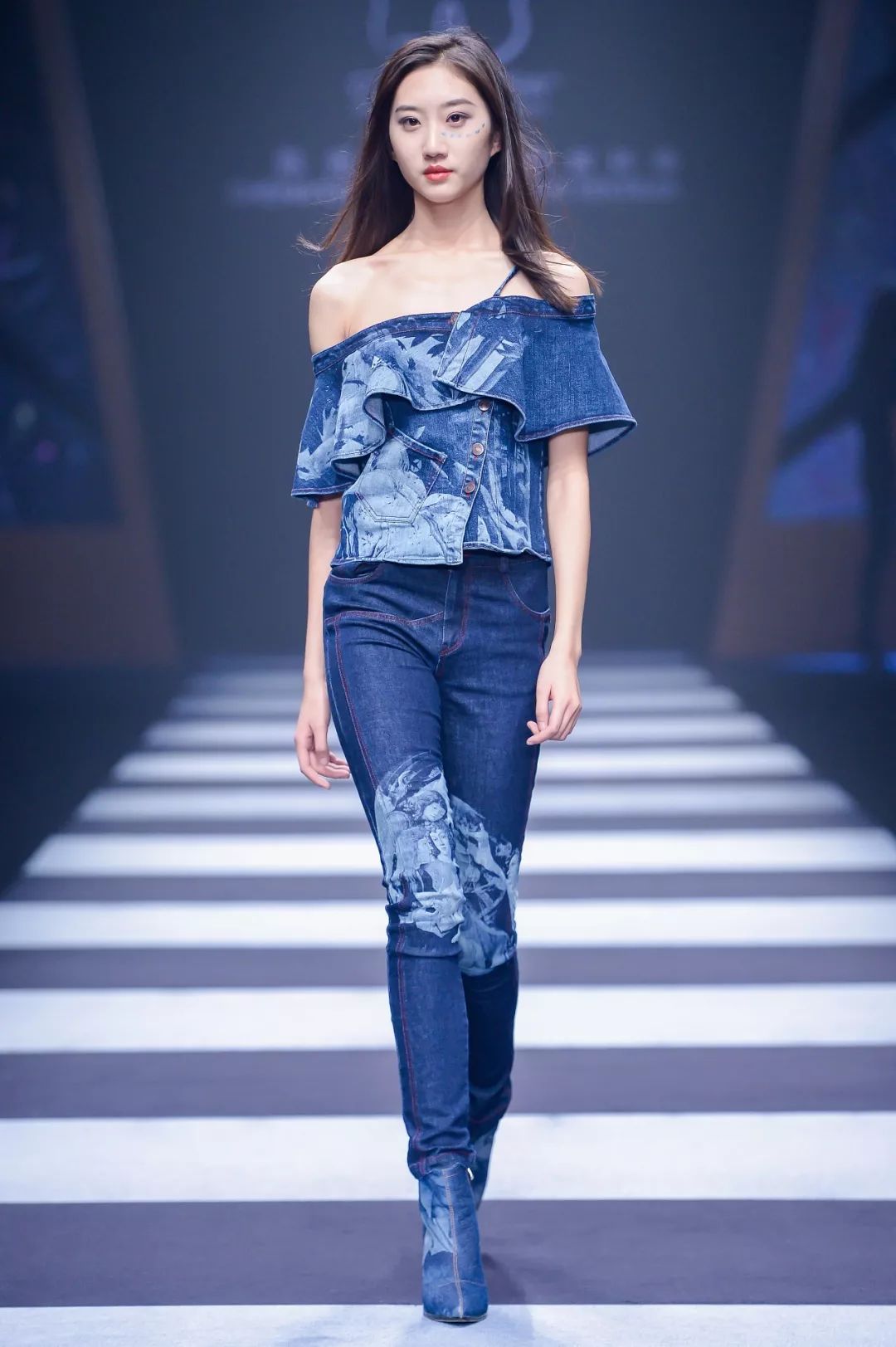 陈闻2020春夏牛仔时尚发布秀