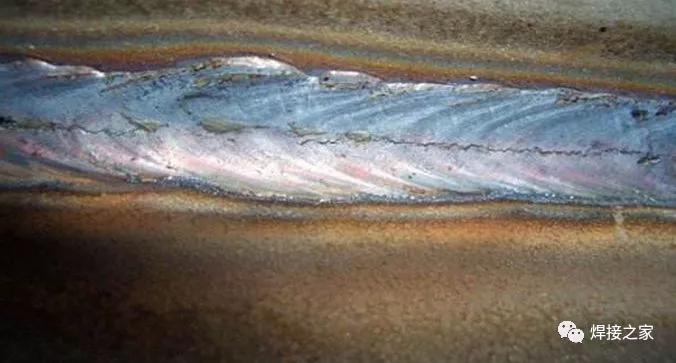 未熔合产生烧穿的主要原因是焊接电流过大,焊接速度太慢,当装配间隙过