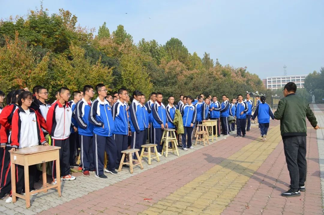 广饶一中三校区举行秋季校园采摘节