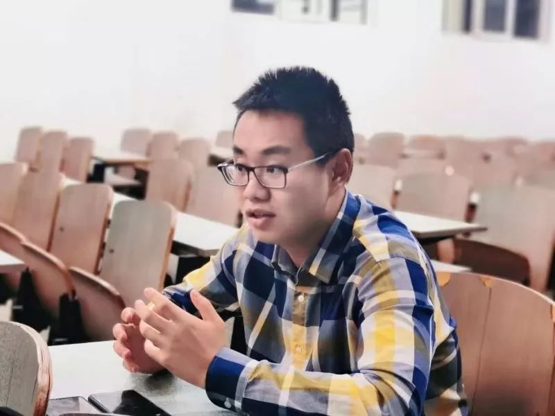 青春化资榜样力量王玺博积跬汇流初心不洺