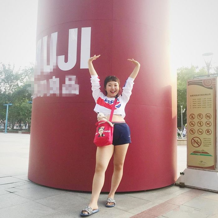 原创有一种"秀"叫辣目洋子,没颜值身材的她却走出了"国际范"!