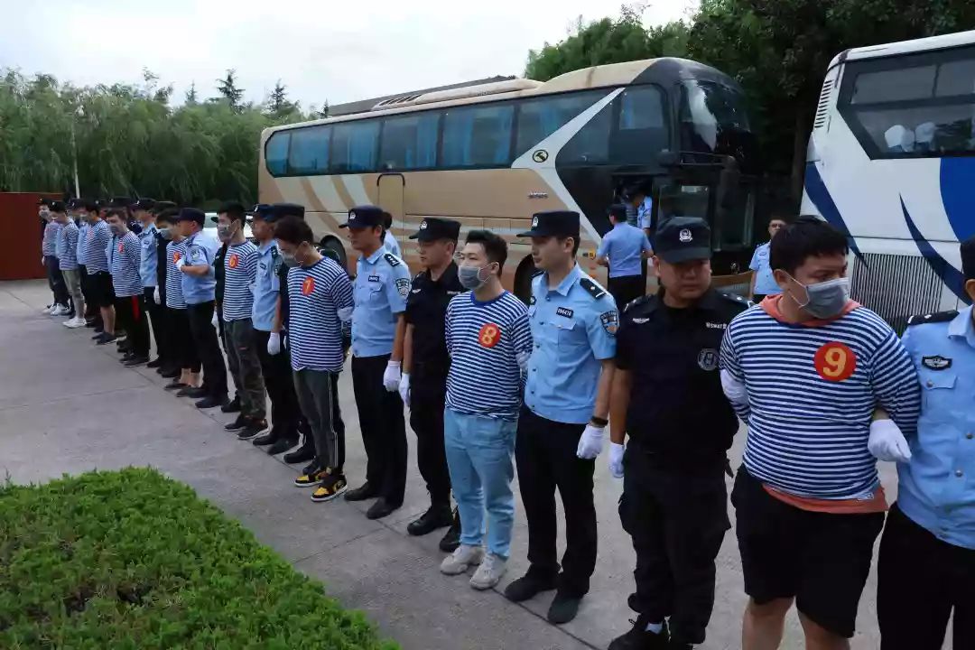 点赞滨海警方跨省捣毁网贷诈骗团伙揭开无抵押低利率骗局