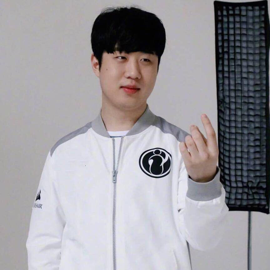 大满贯第一人duke发长文表示离开ig,网友猜测:或将转型做教练?_duke