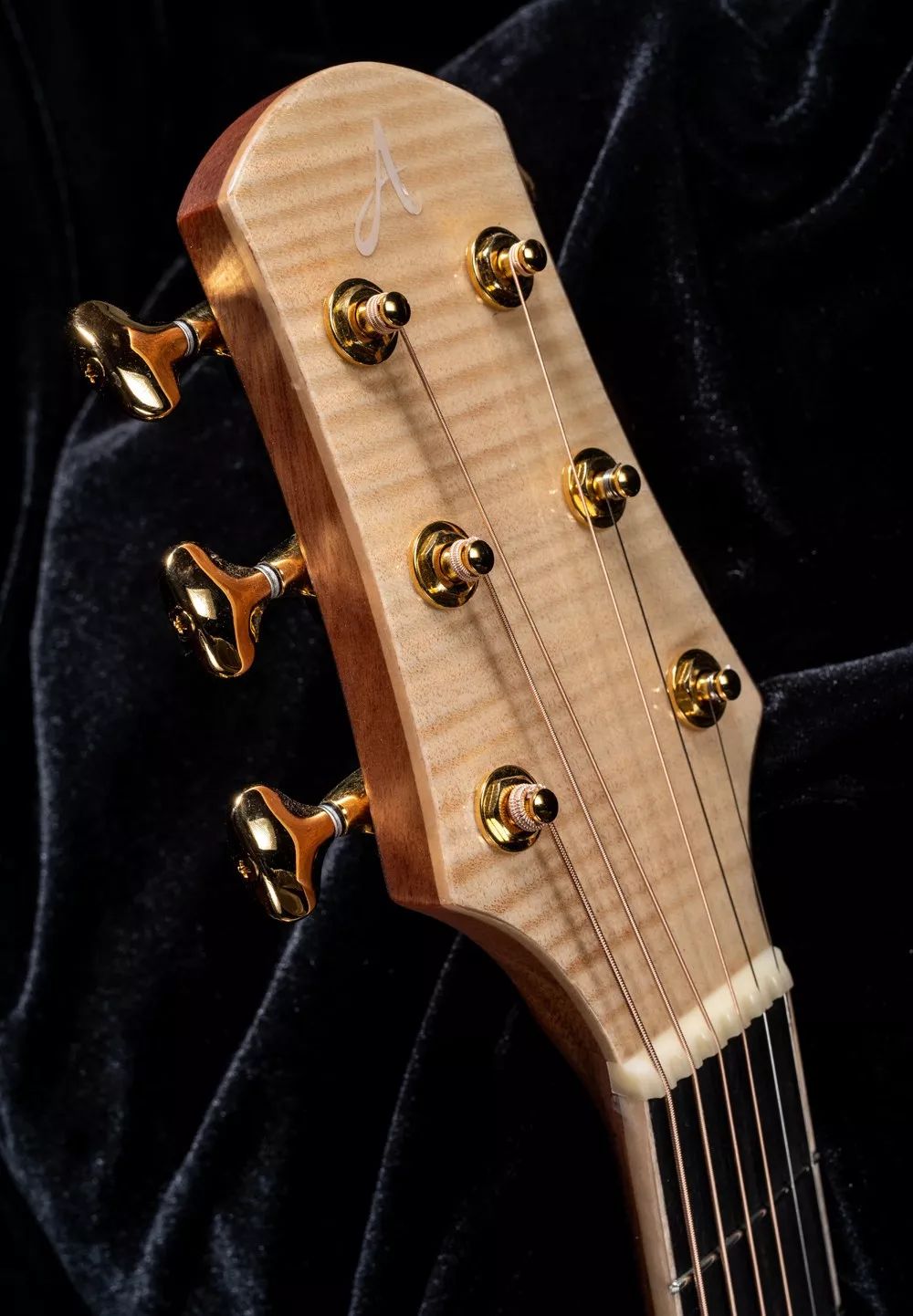 奥森手工吉他sjc-1000mp,郭祺龙试弹