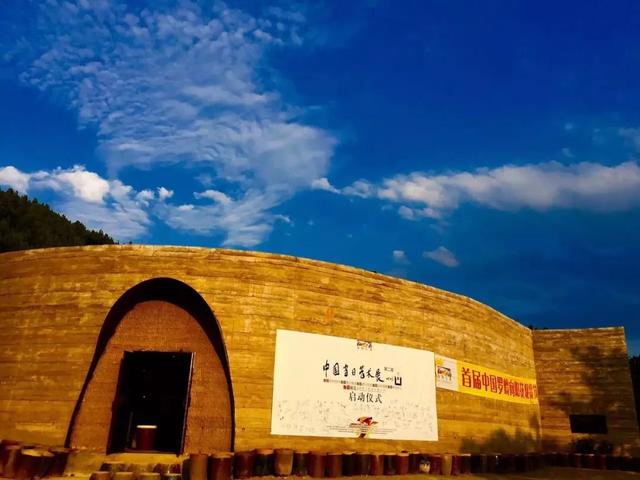 陶艺村将旅游,文化,传统工艺和洛宁独具的特色环境完美结合,为艺术家