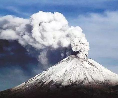 但近3个世纪以来这座火山一直都没有喷发,而长白山的喷发也是日本最