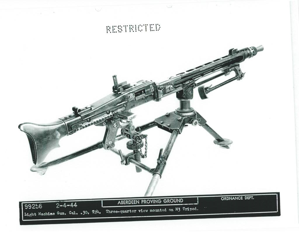 二战期间美国山寨德国mg42的t24机枪测试结果惨不忍睹