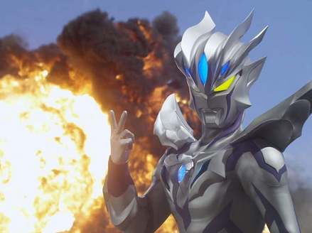 但是捷德从贝利亚身上继承的东西还不少,神秘十字冲击波,奥特之躯都是