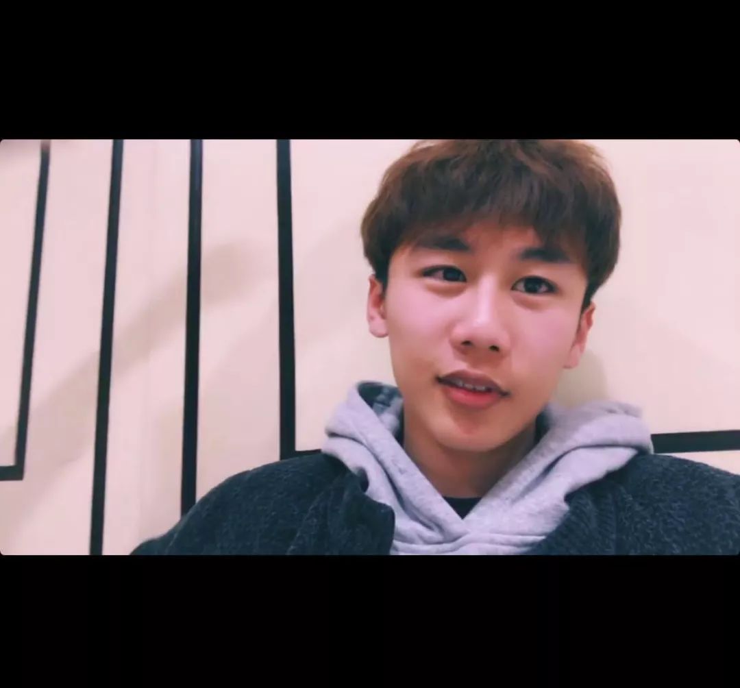 师范学院音乐学院联队 秦子瀚21.