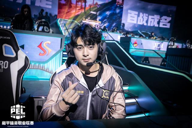 和平精英xqf战队受访目标是冠军