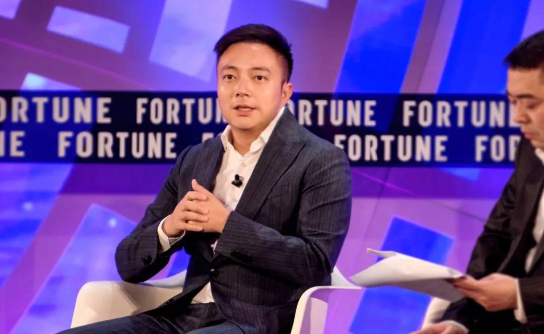 数据点亮城市智慧之光特斯联ceo艾渝出席财富全球科技论坛