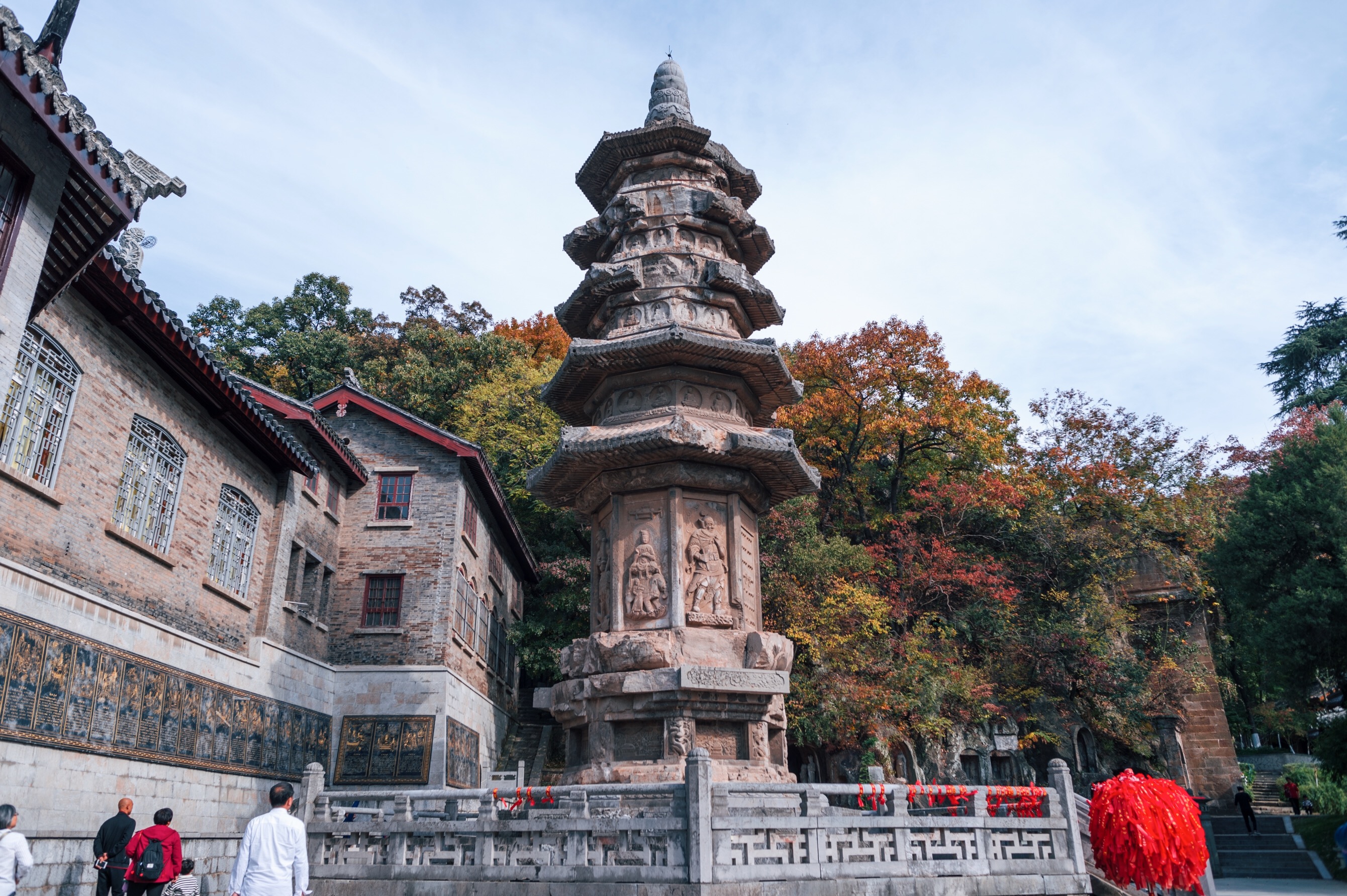 栖霞寺风景图片