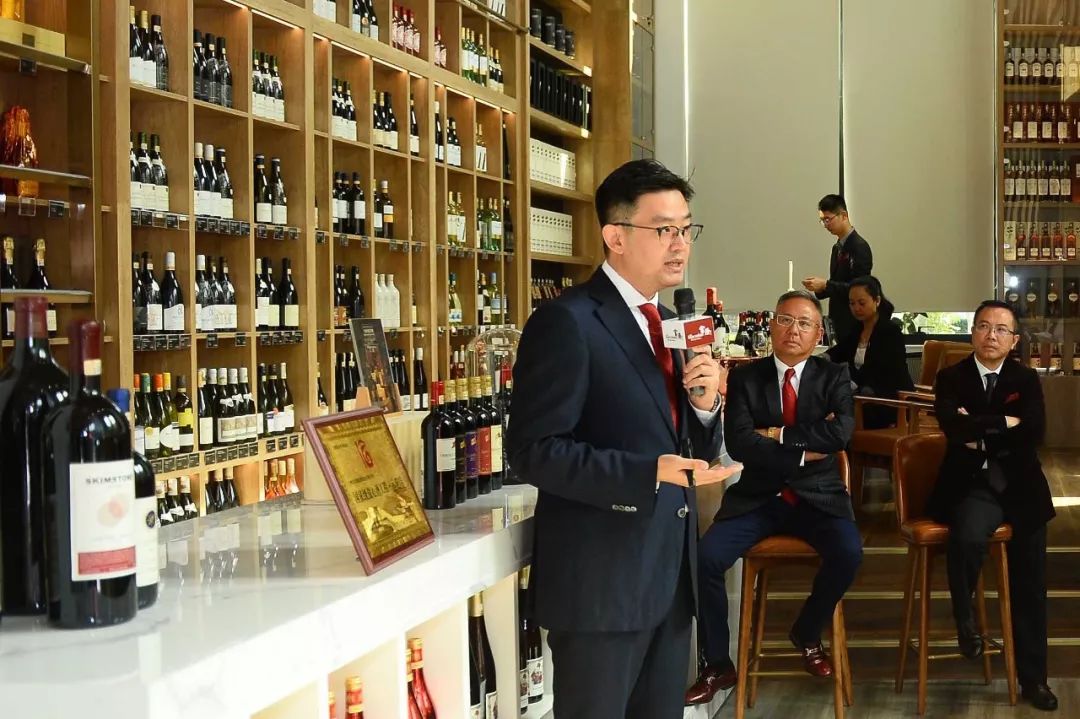 富隆67新酒窖盛大开业执行管理层齐聚上海他们这样点评当前市场