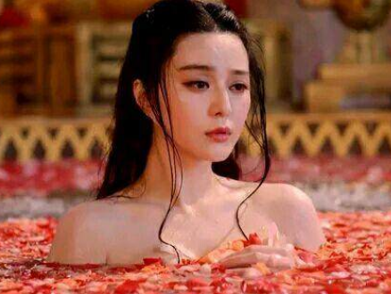 4大古装美人沐浴照赵丽颖呆萌热巴美艳