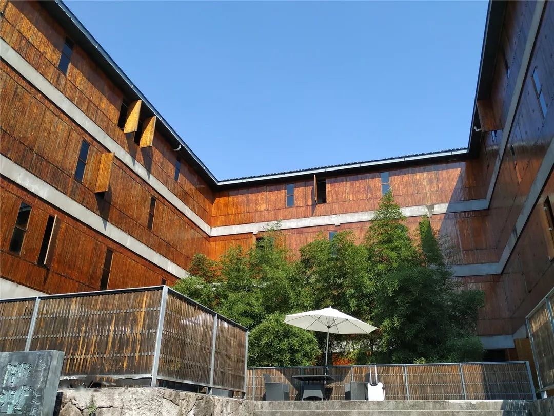 深度建筑大师王澍之作中国美院象山校区设计思路给花园式医院建设带来