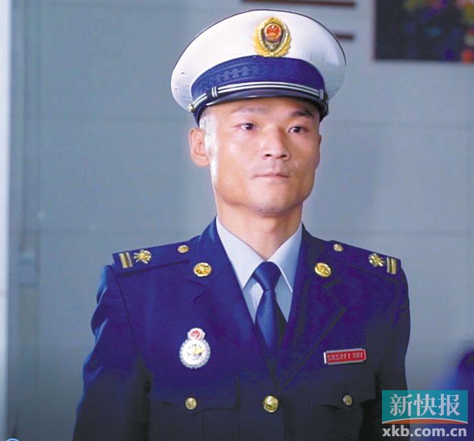 今年11月9日,是国家综合性消防救援队伍授旗致训词一周年纪念日,也是