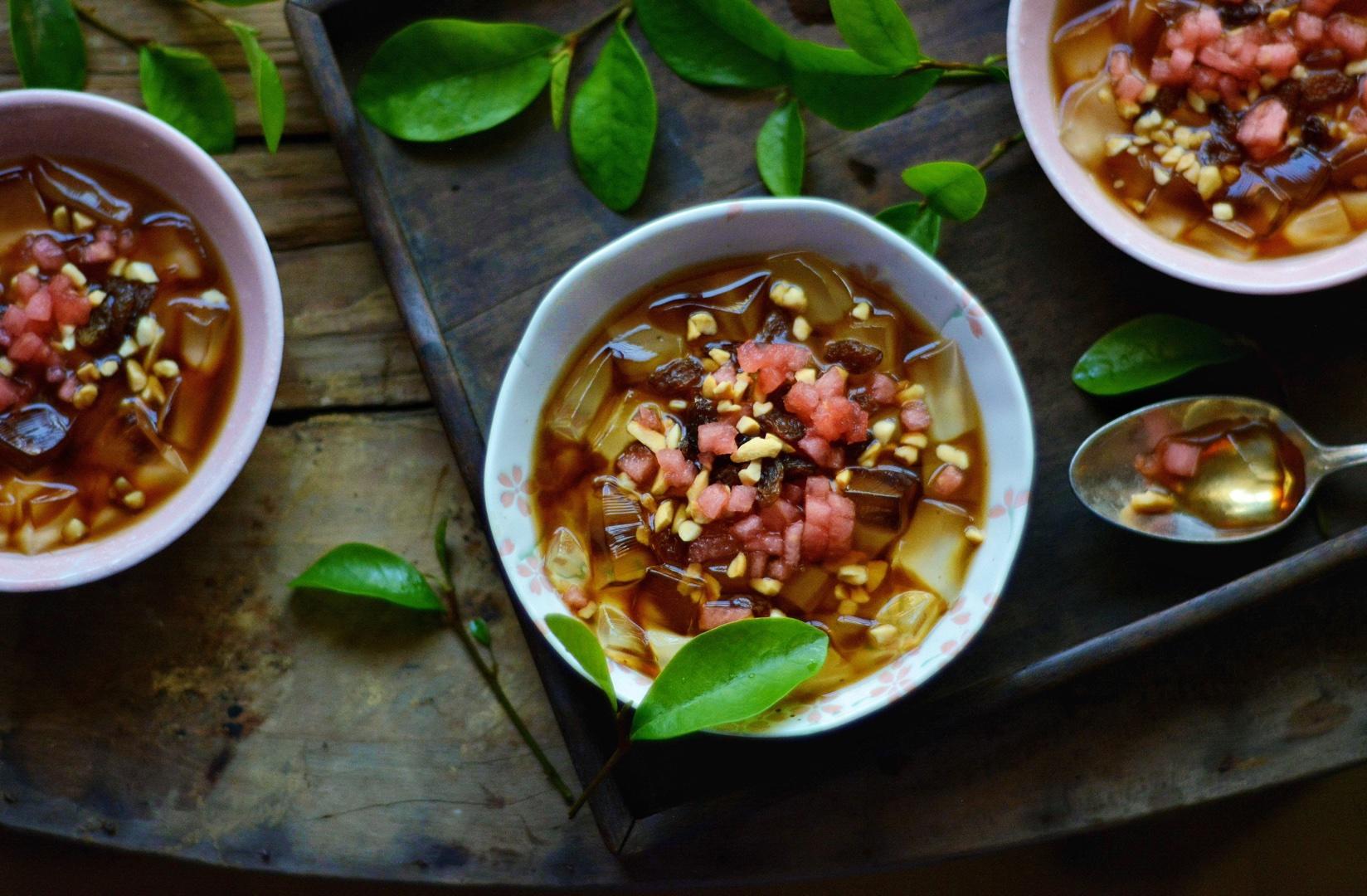 渝昭昭火锅冒菜以现代营销模式和互联网思维打造新一代时尚餐饮