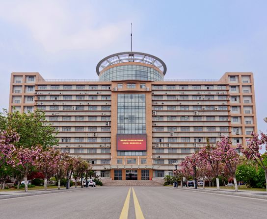 江苏省徐州技师学院图片